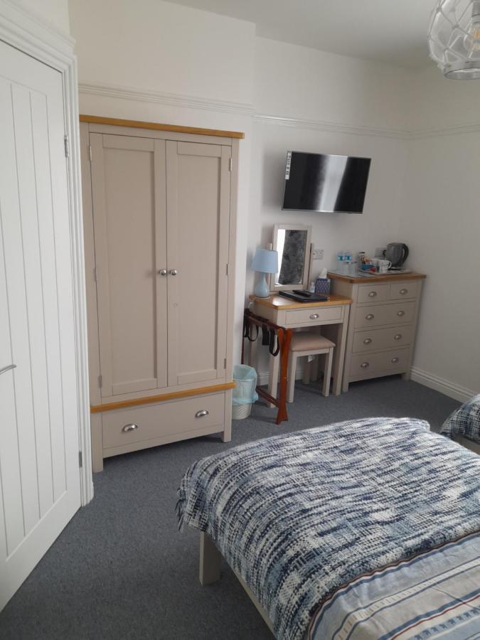 South Rising Guest House 풀 외부 사진