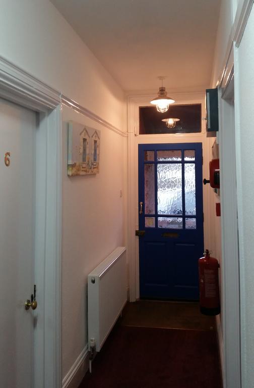 South Rising Guest House 풀 외부 사진